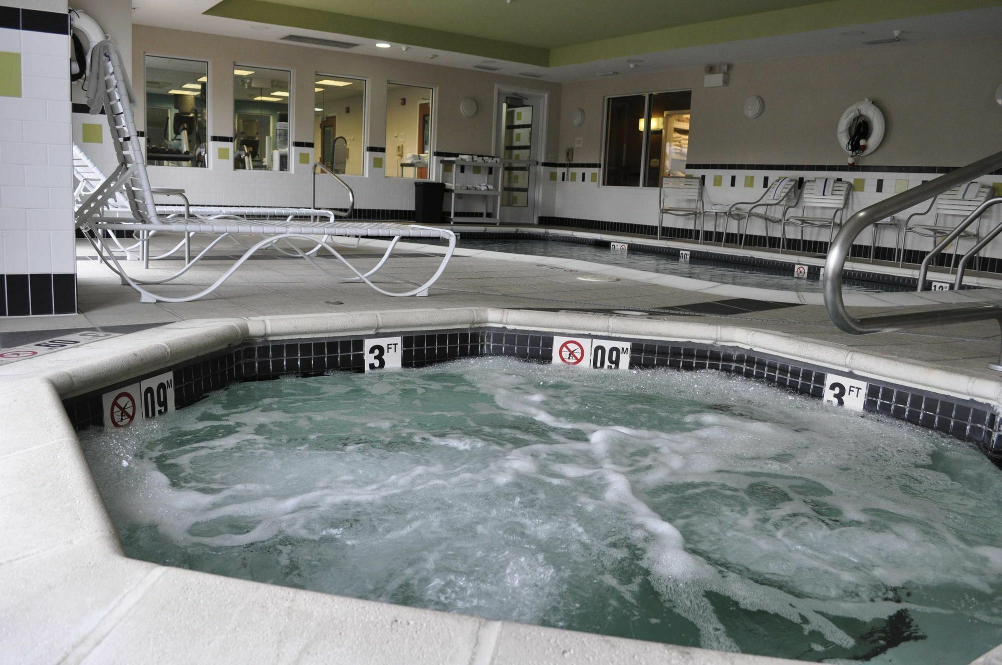 Hotel Fairfield & 3*